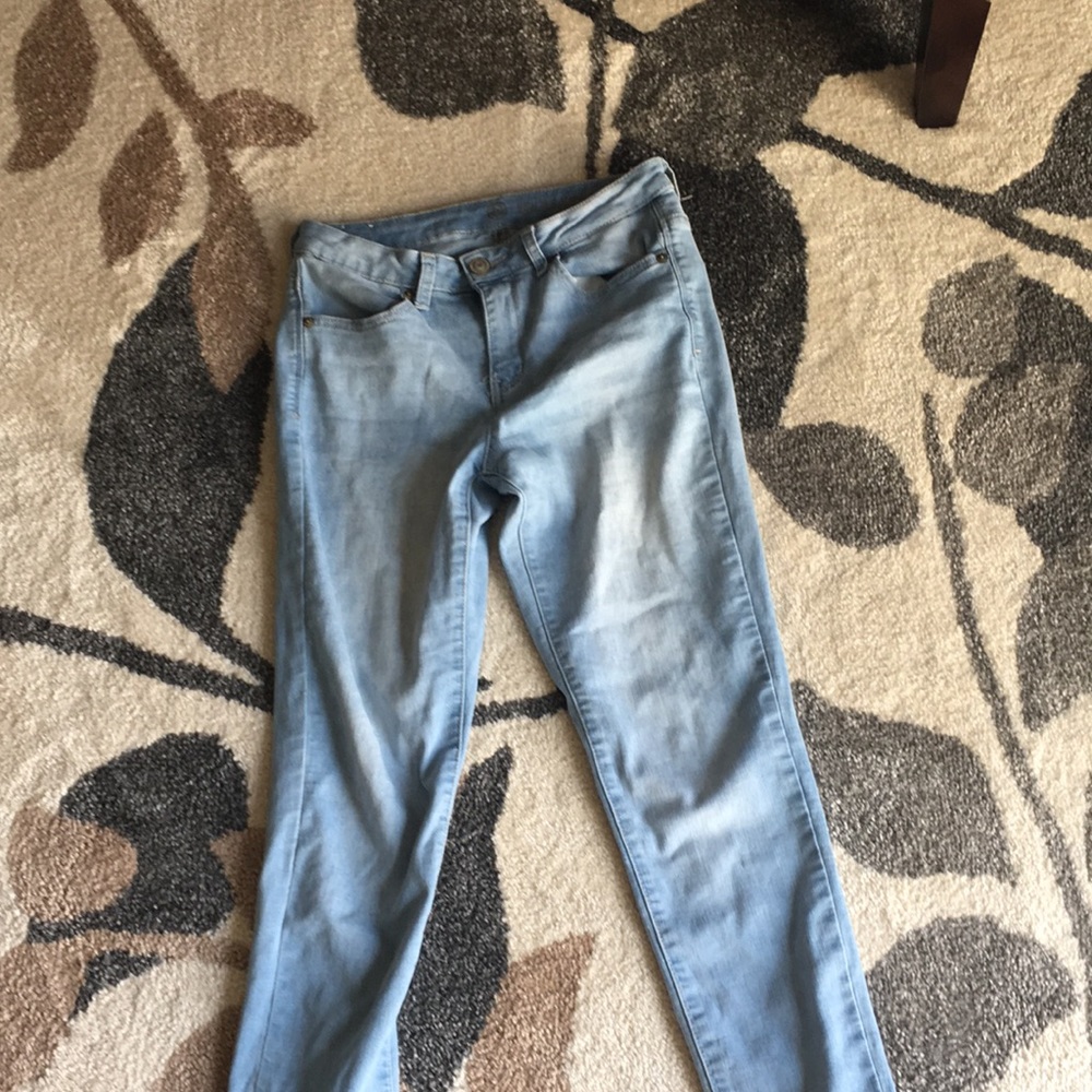 Light washed high rise jegging